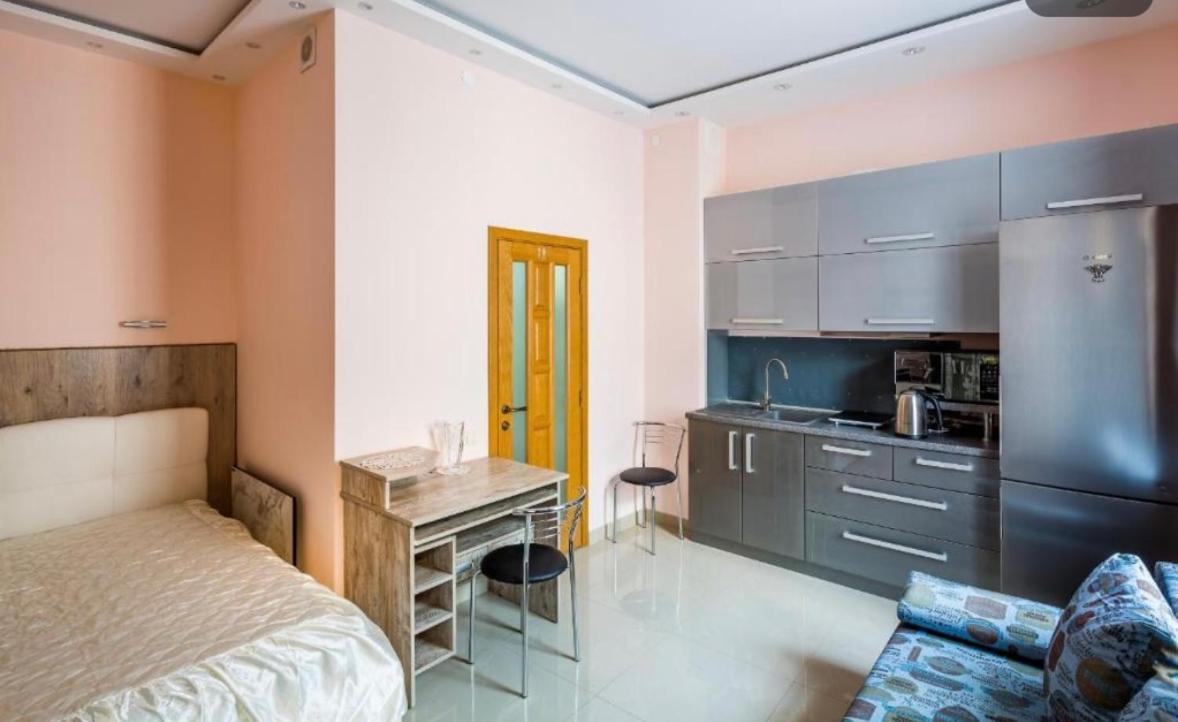 Apartment Svobody Lviv Buitenkant foto